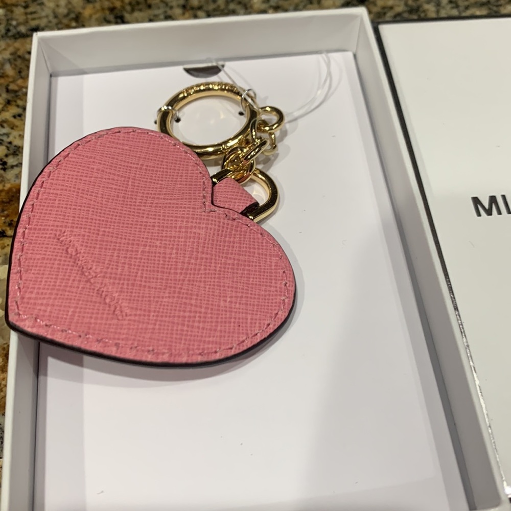 Leather Charm - Picture 2 of 8